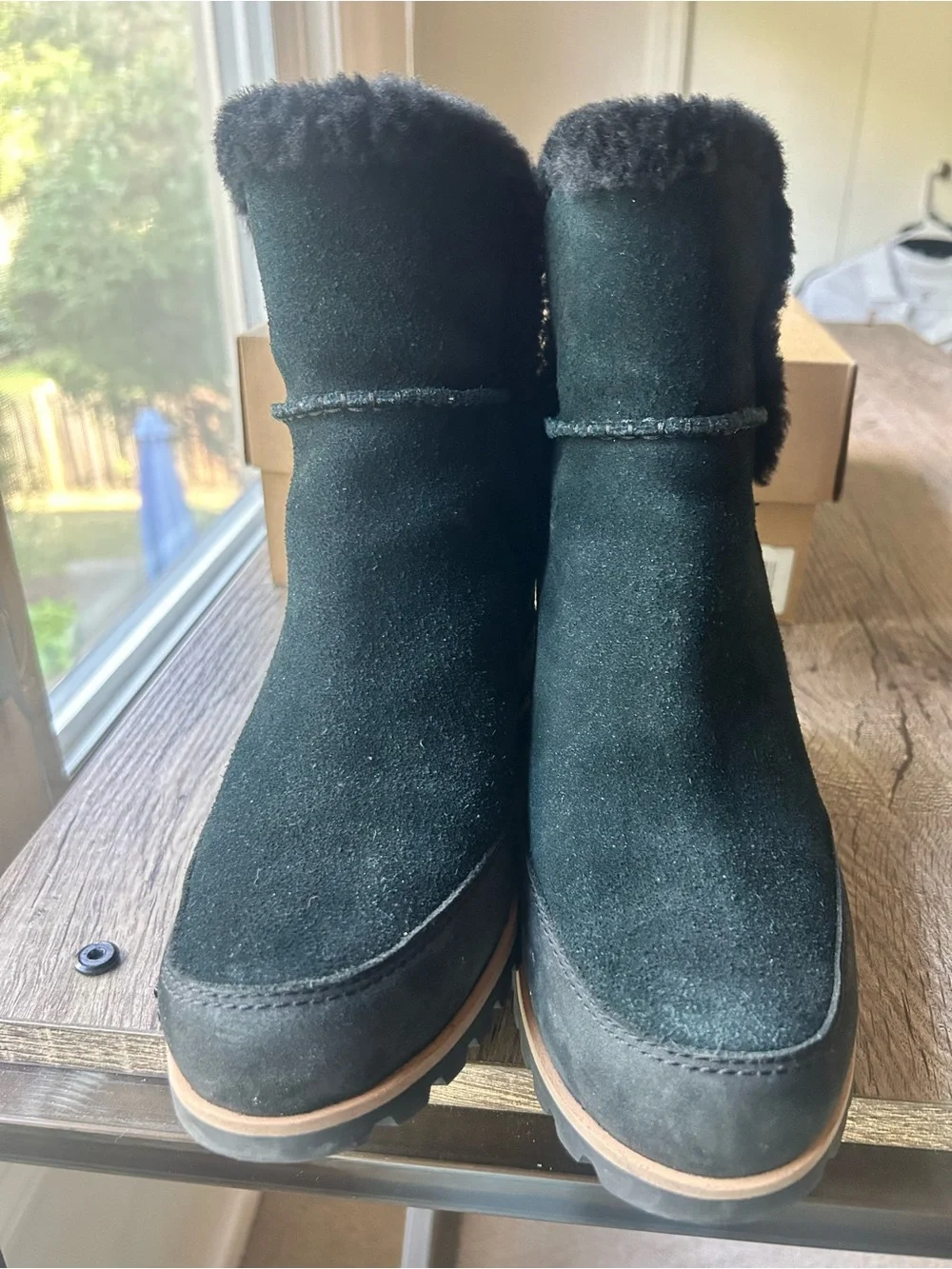 UGG Mavella Black Suede Shearling Wedge Ankle Boot.  Sz 9.
